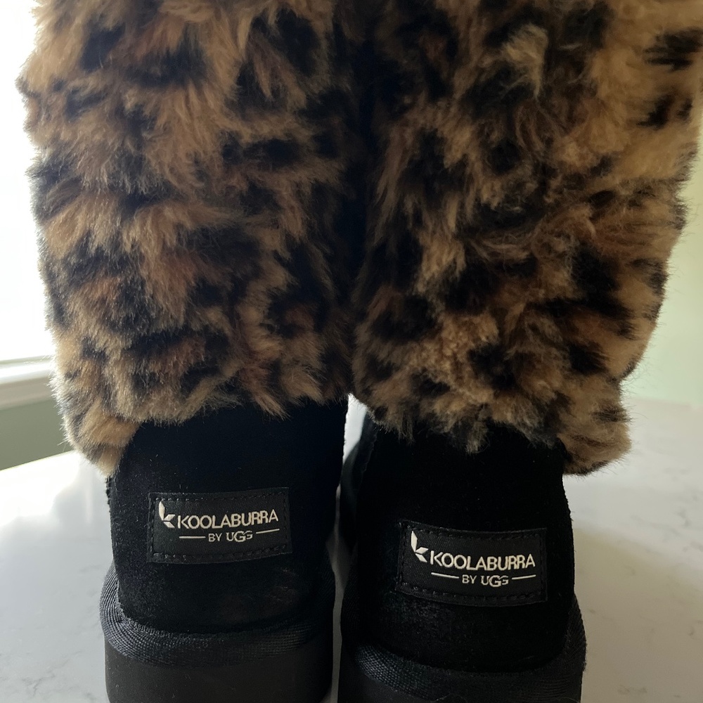 Ugg boots Koolaburra size 6